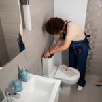 How to Unclog a Toilet Without a Plunger When the Water is High